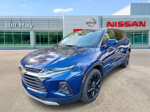 Used 2022 Chevrolet Blazer LT image 2