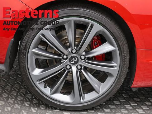 Used 2019 INFINITI Q60 Red Sport 400 w/ Cargo Package AWD/4WD image 29