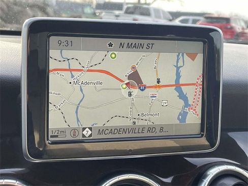 Used 2014 Mercedes-Benz CLA 250 4MATIC image 25