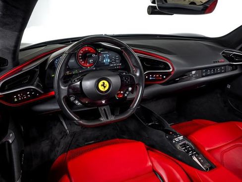 Used 2023 Ferrari 296 GTS RWD image 5