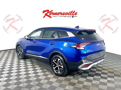 Used 2023 Kia Sportage EX image 5