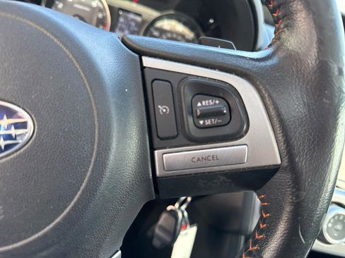 Used 2016 Subaru Crosstrek 2.0i Premium w/ Moonroof Package image 18