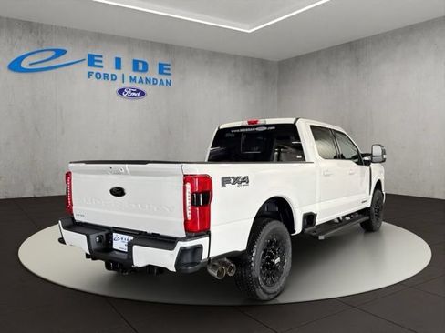 New 2026 Ford F250 Lariat w/ Black Appearance Package AWD/4WD image 8
