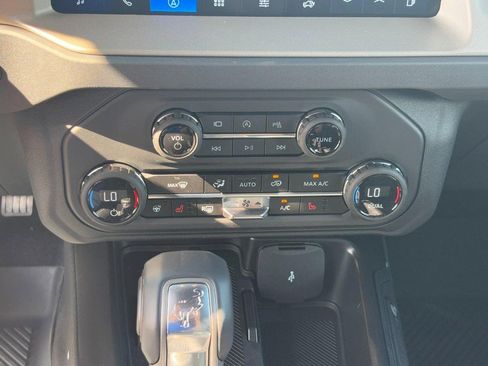 New 2025 Ford Bronco Outer Banks image 18