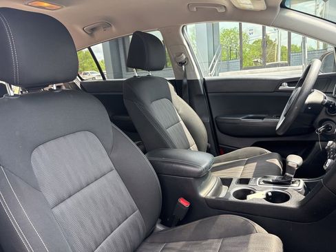Used 2020 Kia Sportage LX AWD/4WD image 20