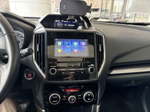 Used 2019 Subaru Forester Premium image 13