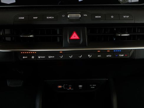 Used 2025 Kia K4 FWD image 28