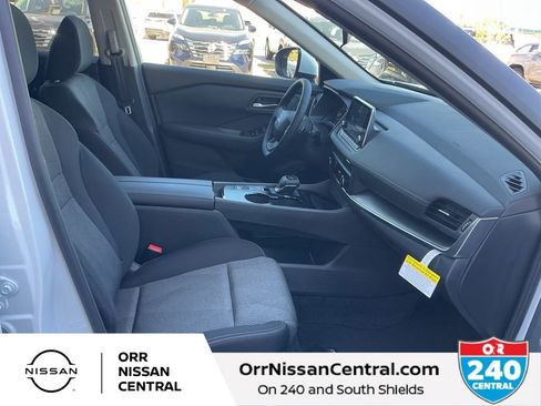 New 2026 Nissan Rogue SV image 11