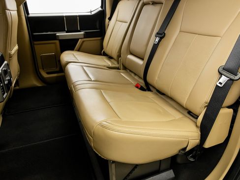 Used 2021 Ford F250 Lariat w/ Lariat Value Package image 37