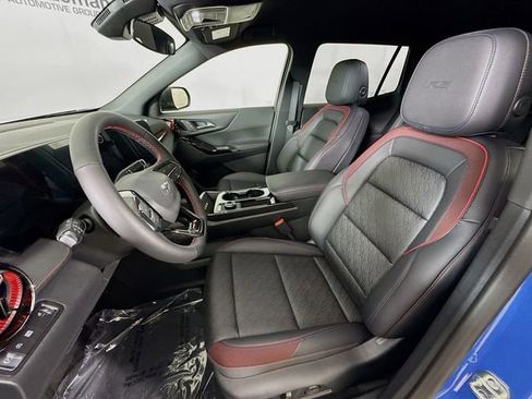 New 2026 Chevrolet Equinox RS w/ Convenience Package III FWD image 22