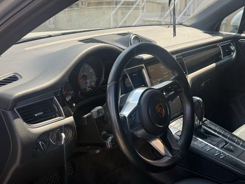 Used 2016 Porsche Macan S AWD/4WD image 7