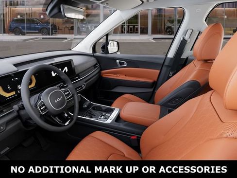 New 2026 Kia Carnival EX FWD image 17