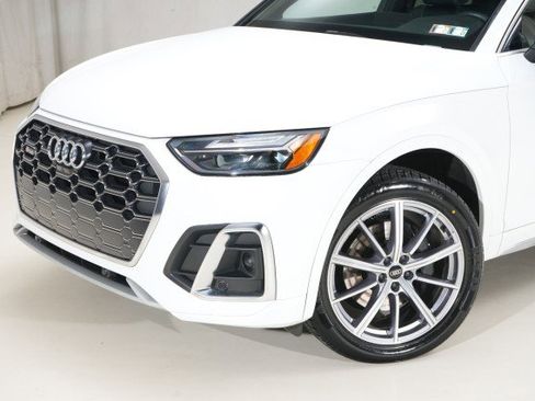 Used 2023 Audi SQ5 Premium Plus image 3