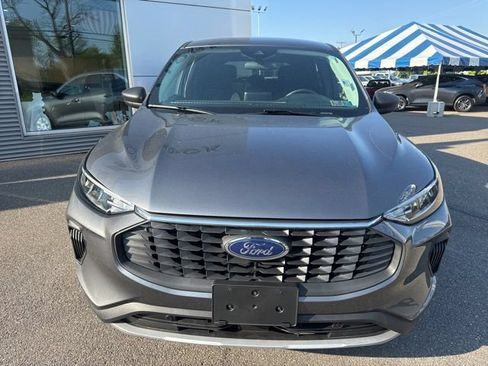 Certified 2024 Ford Escape Active AWD/4WD image 3