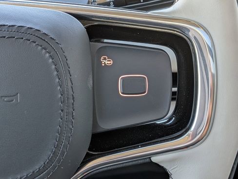 Certified 2025 Lincoln Navigator Reserve image 31