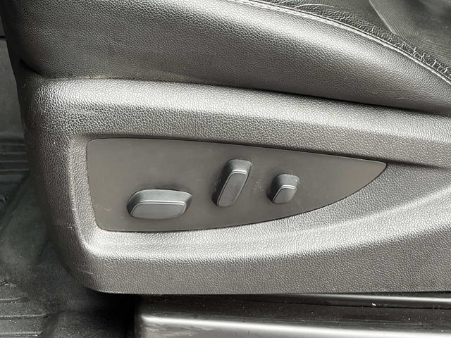 Used 2019 Chevrolet Silverado 2500 LTZ w/ Duramax Plus Package AWD/4WD image 28