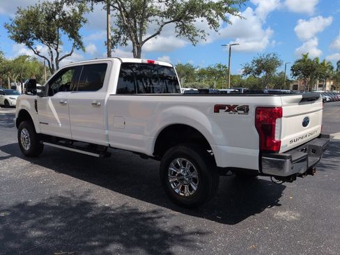 Used 2019 Ford F350 Lariat w/ Lariat Ultimate Package AWD/4WD image 5