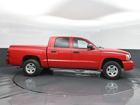 Used 2007 Dodge Dakota SLT w/ Trailer Tow Group AWD/4WD image 5