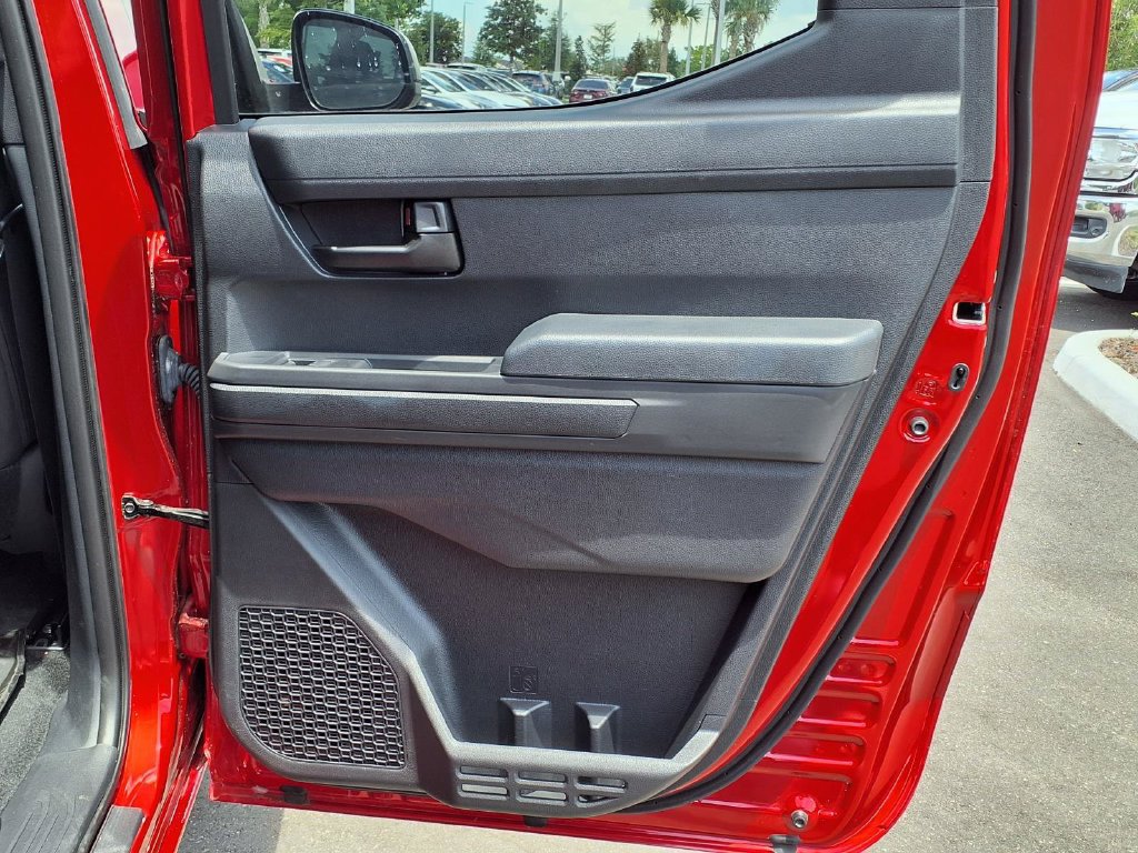 Used 2024 Toyota Tacoma SR AWD/4WD image 15