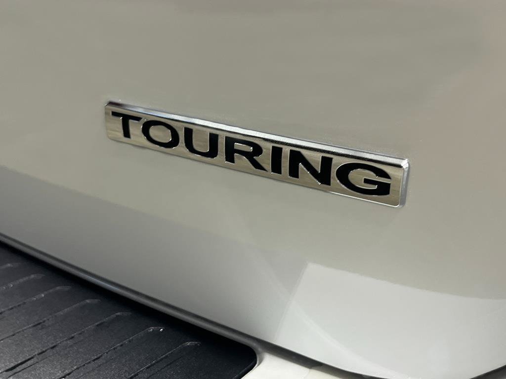 New 2027 Honda Odyssey Touring image 7