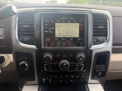 Used 2018 RAM 3500 Big Horn AWD/4WD image 10
