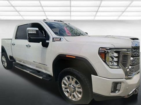 Used 2022 GMC Sierra 2500 Denali AWD/4WD image 1