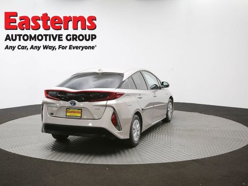 Used 2020 Toyota Prius Prime XLE image 37