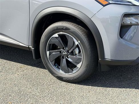 New 2026 Nissan Rogue SV image 7