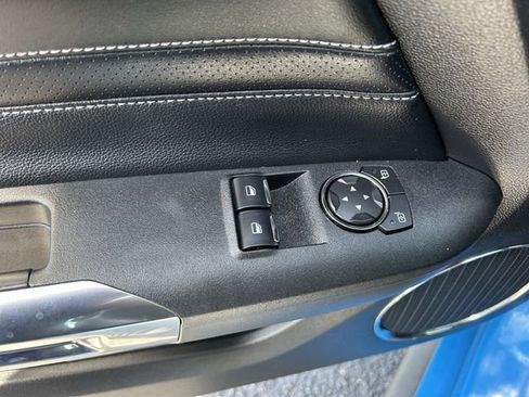 Used 2022 Ford Mustang GT Premium w/ Equipment Group 401A RWD image 18