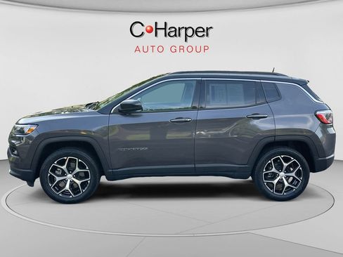 Used 2024 Jeep Compass Limited w/ Sun and Sound Group AWD/4WD image 6