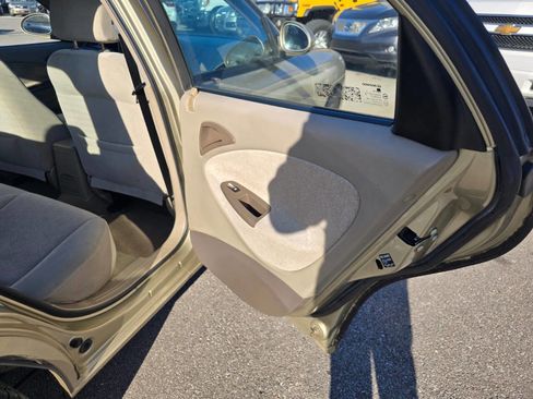 Used 2000 Daewoo Nubira SE image 33