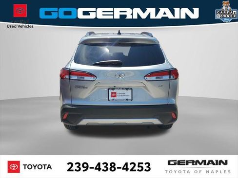 Certified 2025 Toyota Corolla Cross LE FWD image 9
