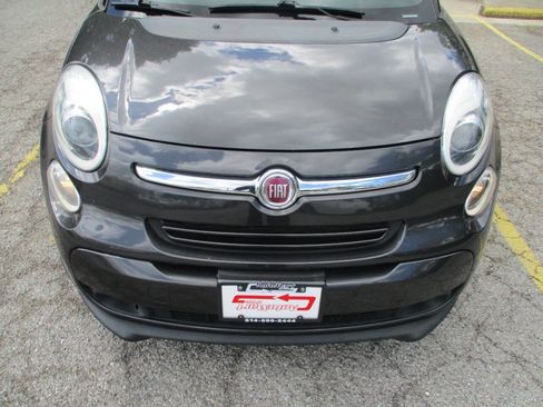 Used 2014 FIAT 500L Easy w/ Popular Equipment Group FWD image 23