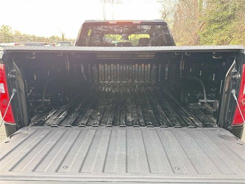 Certified 2025 Chevrolet Silverado 1500 LT image 11