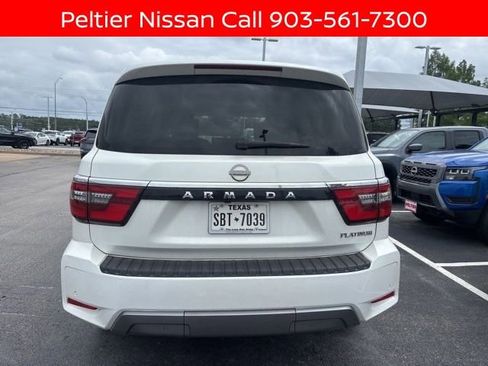 Used 2021 Nissan Armada Platinum w/ Captain's Chairs Package RWD image 4
