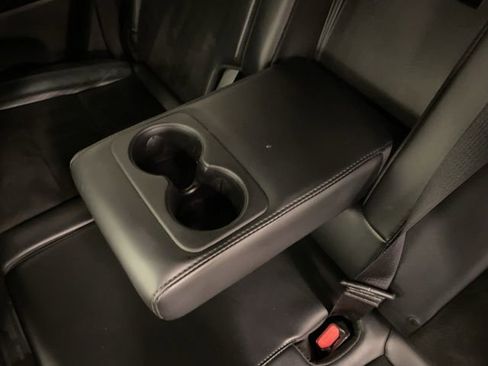 Used 2019 Jeep Grand Cherokee Altitude image 26