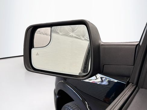 Used 2025 RAM 1500 Big Horn AWD/4WD image 16