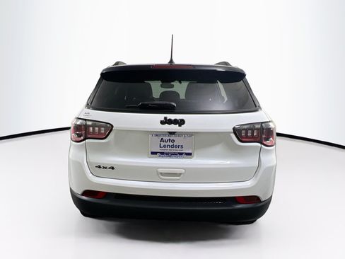 Used 2022 Jeep Compass Latitude AWD/4WD image 6