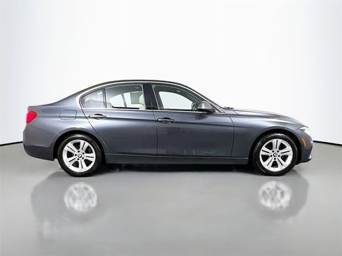 Used 2016 BMW 328i xDrive Sedan image 8