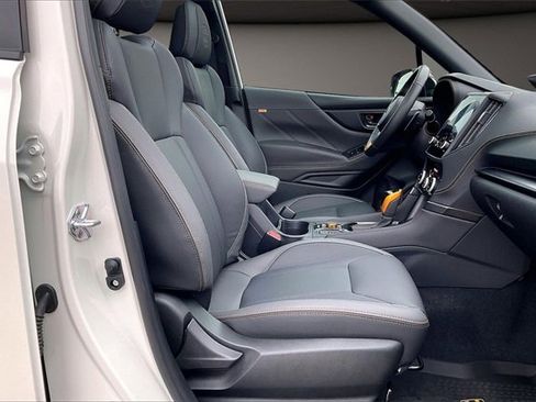 Used 2025 Subaru Forester Wilderness image 7
