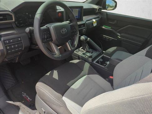 New 2025 Toyota 4Runner 4WD image 3