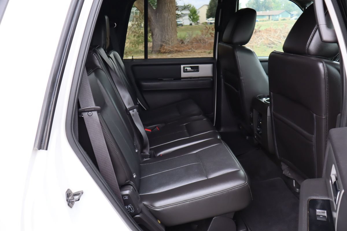 Used 2014 Ford Expedition Limited w/ Equipment Group 301A RWD image 22