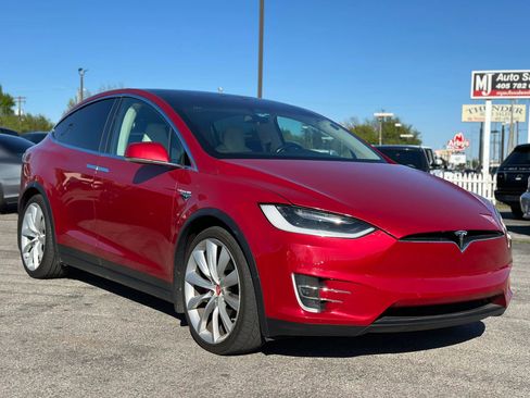 Used 2017 Tesla Model X P100D image 8