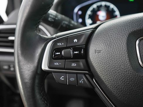 Used 2020 Honda Accord Touring image 24