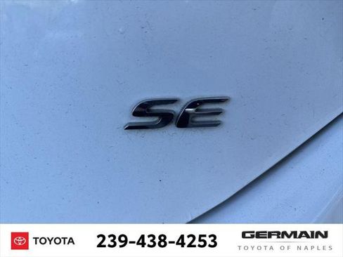 Certified 2019 Toyota Corolla SE w/ SE Premium Package image 7