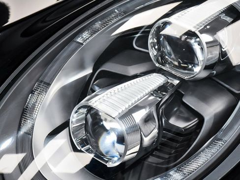 Used 2016 Porsche 911 Carrera 4 image 71