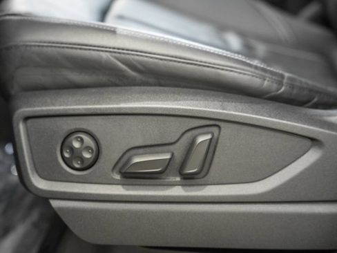 Used 2023 Audi Q5 2.0T Premium Plus w/ Premium Plus Package AWD/4WD image 36