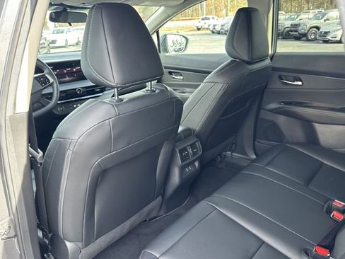 Certified 2025 Nissan Murano SV image 21