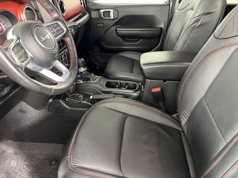 Used 2021 Jeep Wrangler Unlimited Rubicon image 14