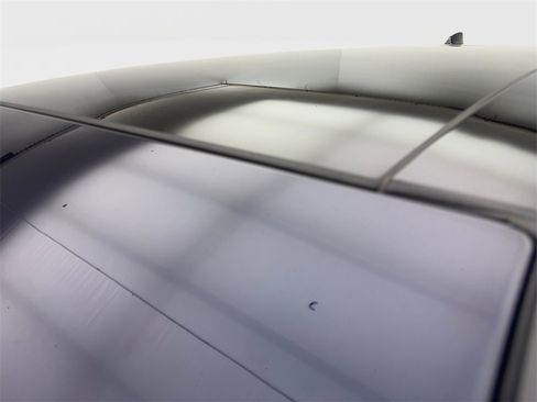 Used 2022 Land Rover Range Rover Velar R-Dynamic S image 20